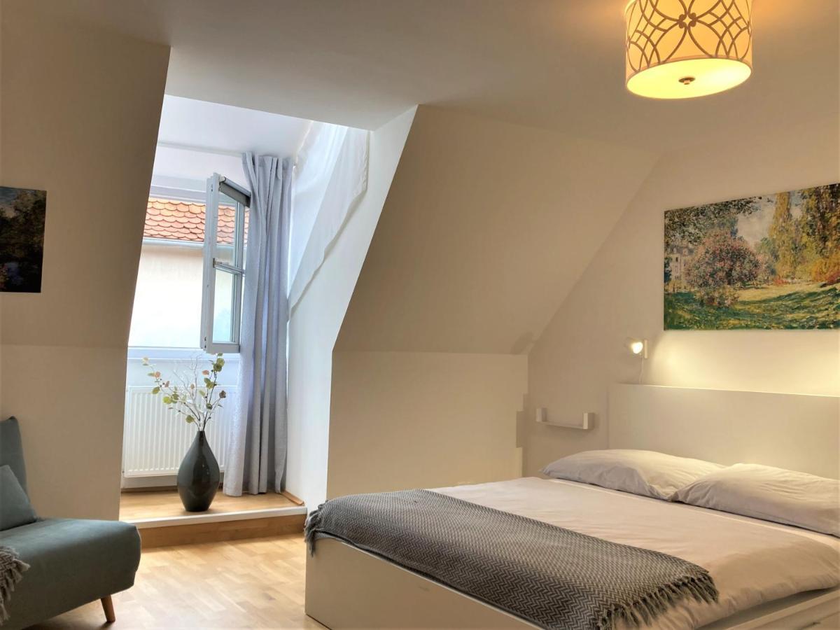 Carillon By Bestchoice - Old City - Self Check-In With Parking Option Грац Екстериор снимка