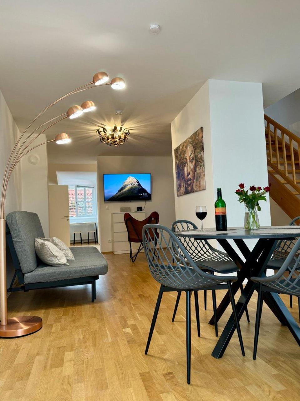 Carillon By Bestchoice - Old City - Self Check-In With Parking Option Грац Екстериор снимка